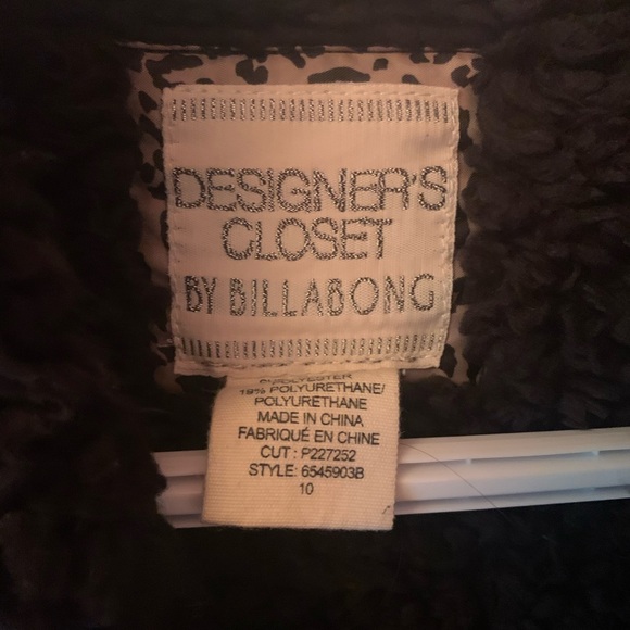 Roxy Jacket - Picture 2 of 2